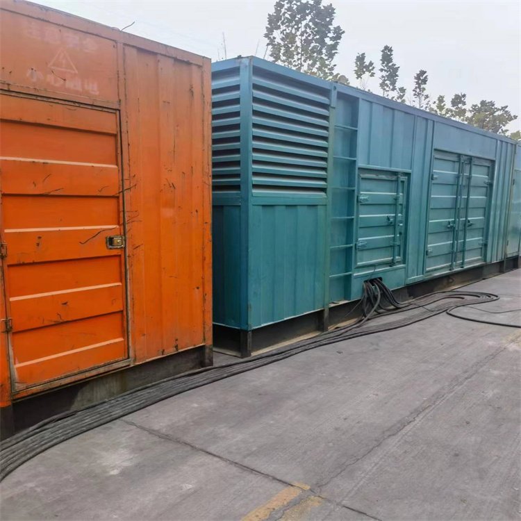 新吴如何选择适合 600kW 柴油发电机组的热继电器？